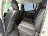 Toyota Hilux-13