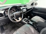 Toyota Hilux-8