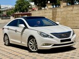 Hyundai Sonata-2