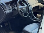 Hyundai Sonata-8