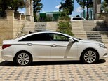 Hyundai Sonata-7