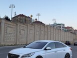 Hyundai Sonata-5