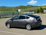 Toyota Prius-5
