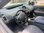 Toyota Prius-7