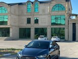 Hyundai Elantra-6