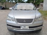 Mitsubishi Airtrek-1