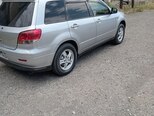 Mitsubishi Airtrek-4