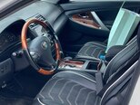 Toyota Camry-6