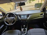 Hyundai Accent-14