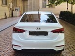 Hyundai Accent-2