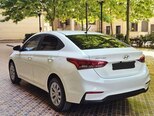 Hyundai Accent-7