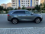 Kia Sorento-8