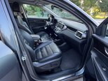 Kia Sorento-13