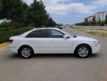 Hyundai Sonata-4