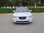 Hyundai Sonata-1