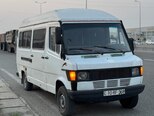 Mercedes 208 D-17