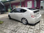 Toyota Prius-4