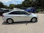 Chevrolet Cruze-4