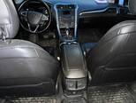 Ford Fusion-4