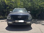 Hyundai Venue-1