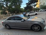 Mercedes E 200-10