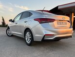 Hyundai Accent-5