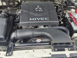 Mitsubishi Pajero-14