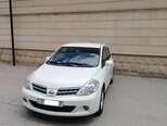 Nissan Tiida-8