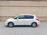 Nissan Tiida-12