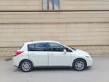 Nissan Tiida-11
