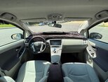Toyota Prius-11