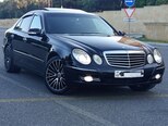 Mercedes E 280-8