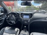 Hyundai Santa Fe-5