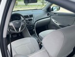 Hyundai Accent-3