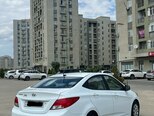 Hyundai Accent-6