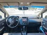 Nissan Tiida-13