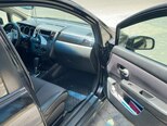 Nissan Tiida-17