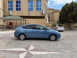 Toyota Prius-8