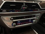 BMW 740-17