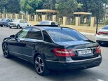 Mercedes E 220-6