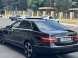 Mercedes E 220-7