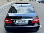 Mercedes E 220-10