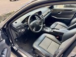 Mercedes E 220-11