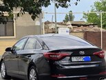 Hyundai Sonata-4