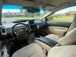 Toyota Prius-5