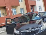 Chevrolet Cruze-17