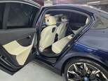 BMW i5-17