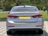 Hyundai Elantra-7