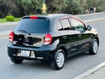 Nissan March-6