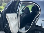 Nissan March-11